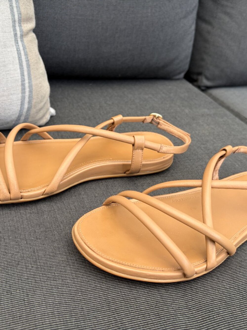 FitFlop Gracie Tan Sandal - Women's Size 8.5 - Picture 8 of 8